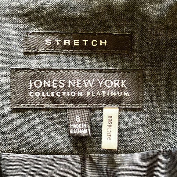 Just listed💋 classic black gray w/ light white line throughout 2 button blazer - Picture 7 of 16